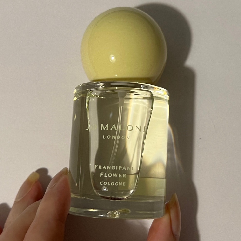 Jo Malone Frangipani Flower 🌸 1oz Spray - Picture 2 of 6